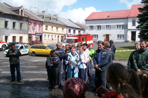 S7303444.JPG